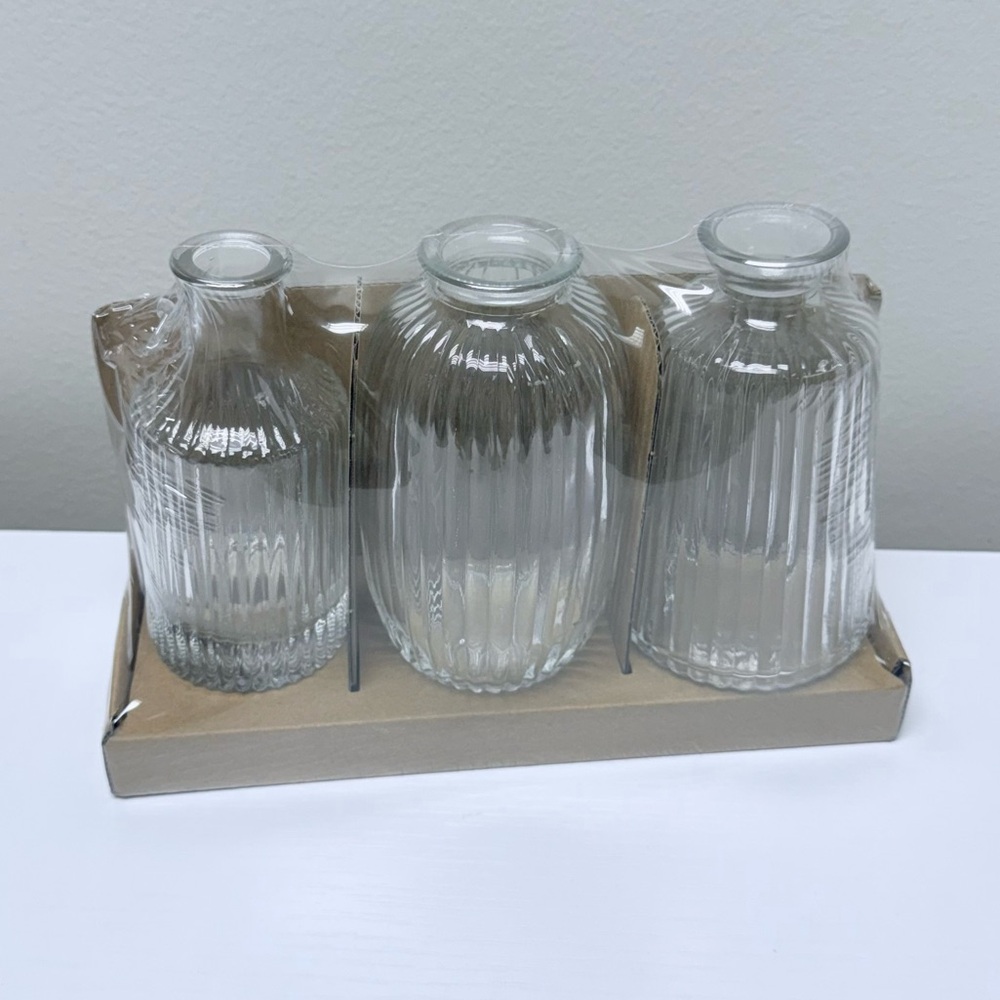 New Target Bullseye Playground Set of 3 Clear Glass Ribbed Vases 2026